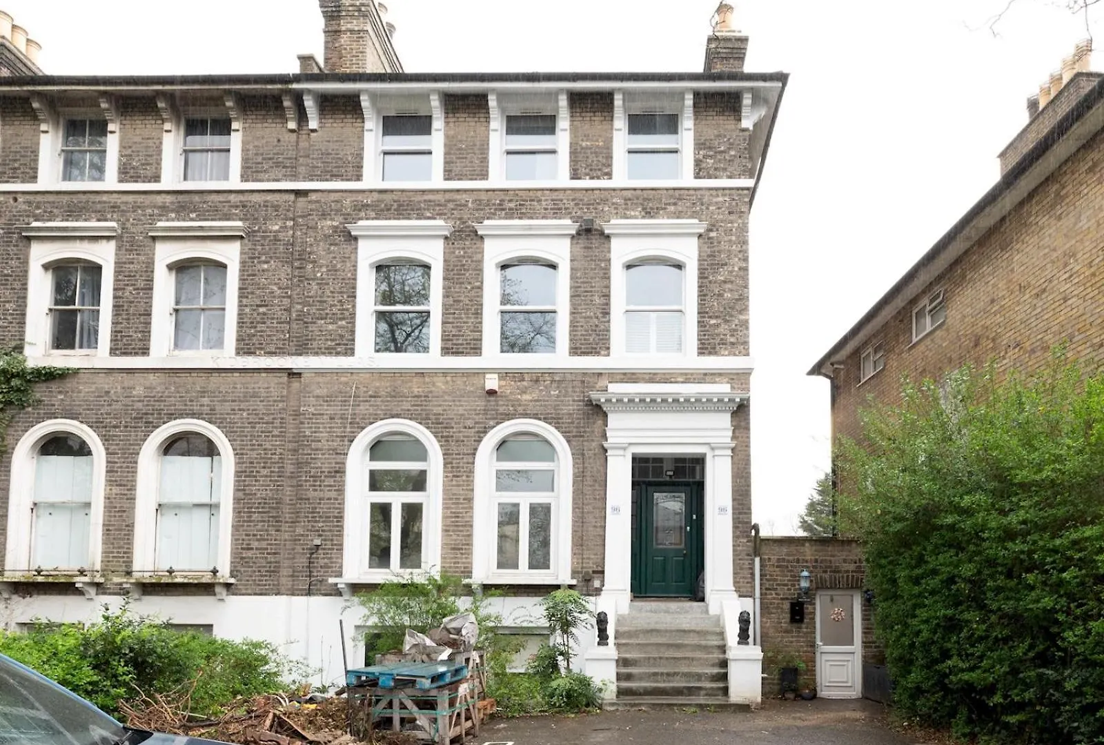 Holiday home Pass The Keys Elegant 4Br House Parking Garden Library Villa London