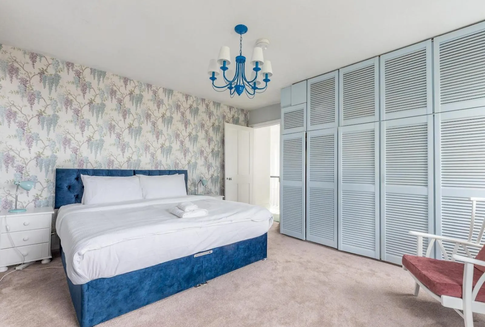 Pass The Keys Elegant 4Br House Parking Garden Library Villa London 0*,  United Kingdom