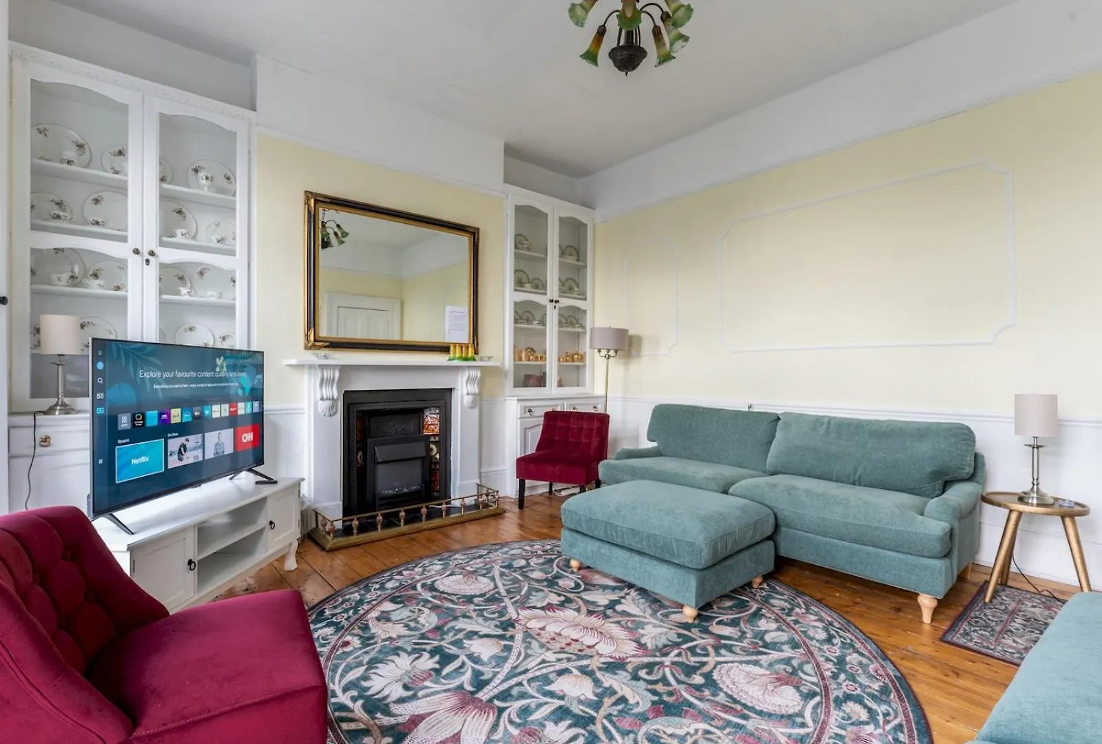Pass The Keys Elegant 4Br House Parking Garden Library Villa London